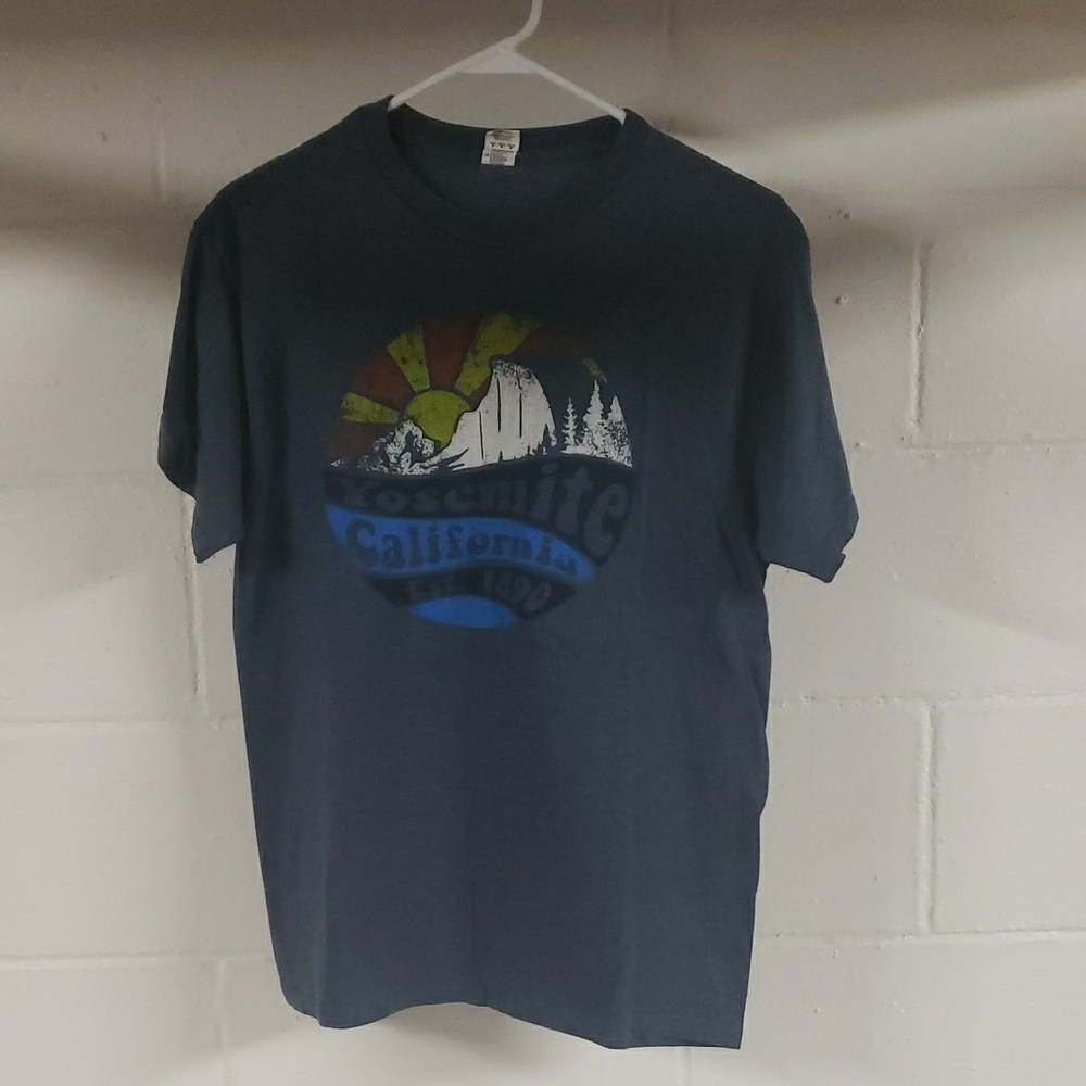Blue Nature Graphic Short Sleeve Tee